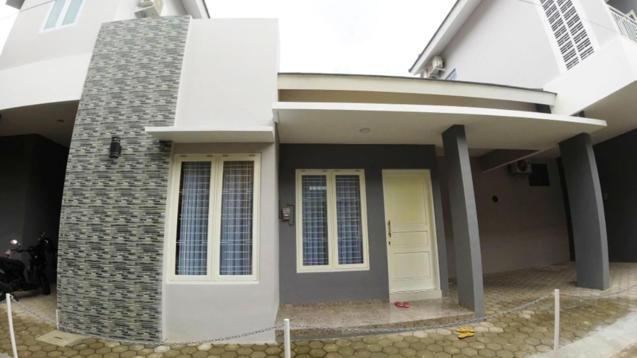 Omah Bondi Family Homestay By Fh Stay Yogyakarta Esterno foto